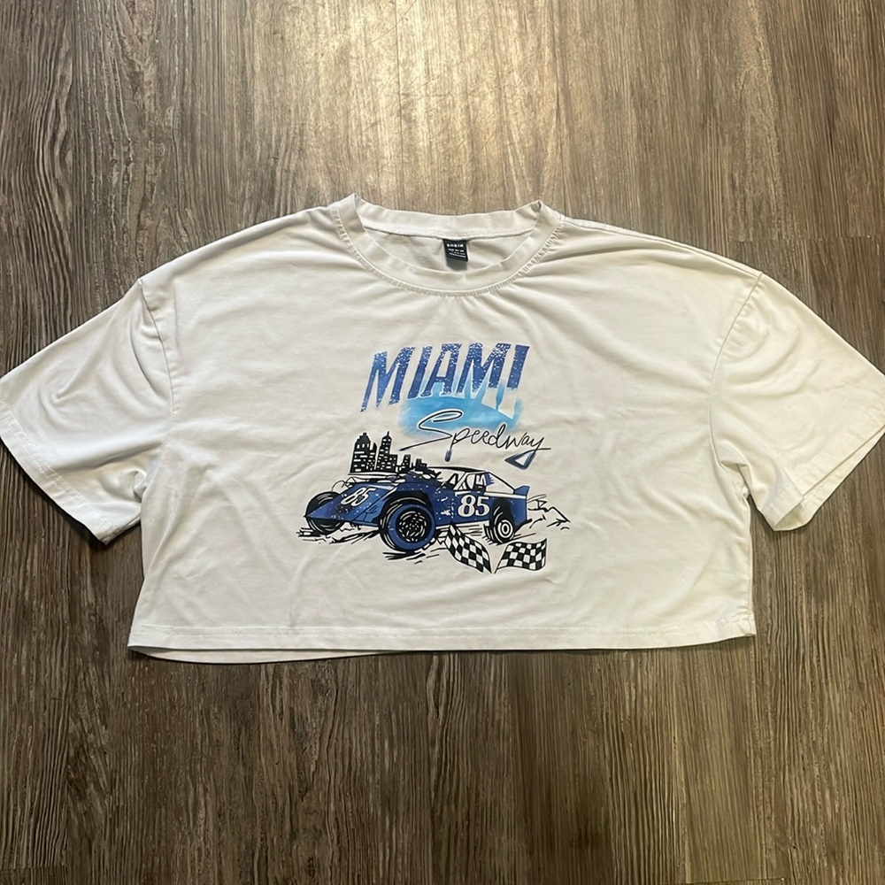 SHEIN cropped white graphic tee